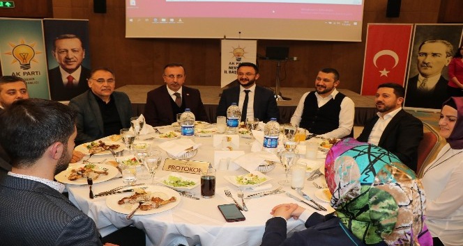 Nevşehir’de AK Parti aday adayları istişare toplantısında bir araya geldi