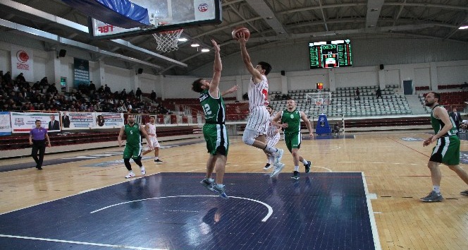 Türkiye Basketbol Ligi: Yalova Belediyespor: 74 - Akhisar Belediye: 81