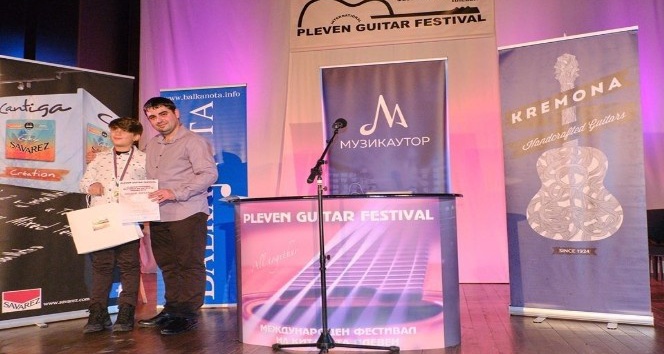 MEÜ öğrencileri Plevne Gitar Festivali’nden ödülle döndü