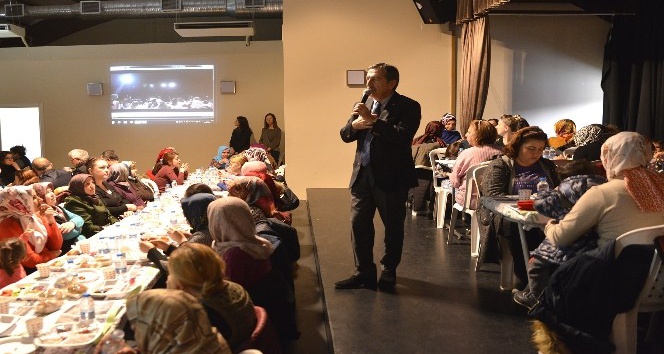 Başkan Ataç’ın kadınlarla bilgilendirme toplantısı
