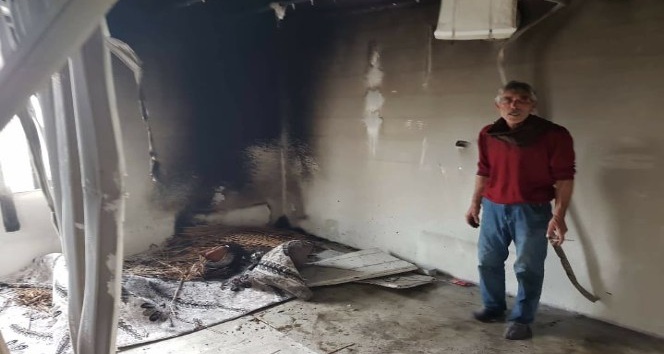 Erzin’de ev yangını