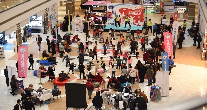 İldem Park Alışveriş Merkezi’nde Binlerce Aile Sporla Buluşuyor