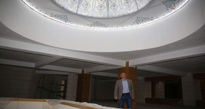 Başkan Çalışkan, Ahmet Yesevi Camisinde incelemelerde bulundu