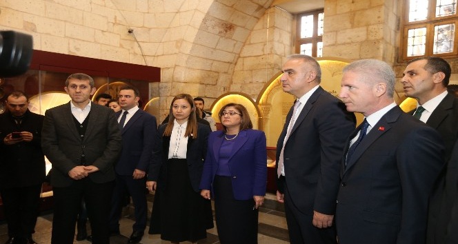 Kültür Ve Turizm Bakanı Ersoy, Gaziantep’teki tarihi mekanlara hayran kaldı