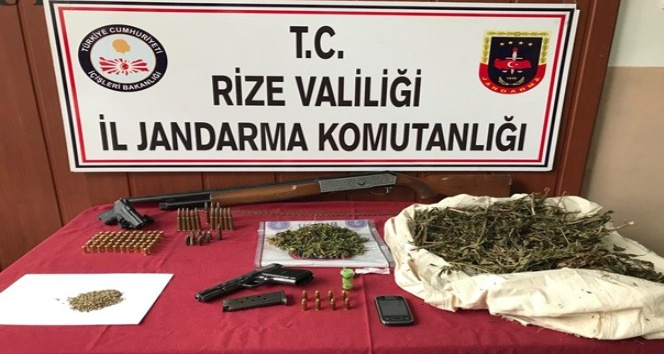 Rize’de jandarmadan kaçak silah imalathanesine baskın