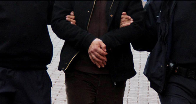 PKK’yı simgeleyen bez parçalarına 4 gözaltı