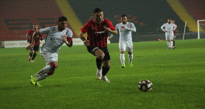 Spor Toto 1. Lig: Gazişehir Gaziantep: 0 - Balıkesirspor Baltok: 2