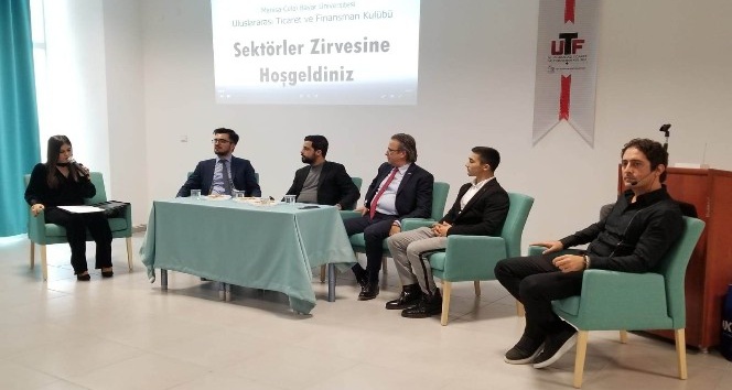 Gençler sektörün zirvesindekilerle buluştu