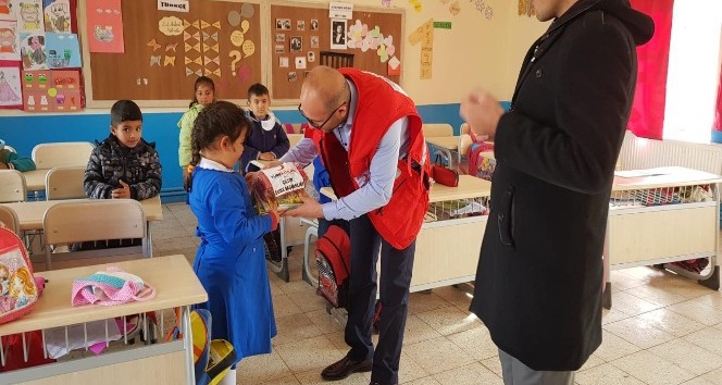 Çıldır Türk Kızılay Köy Okullarında