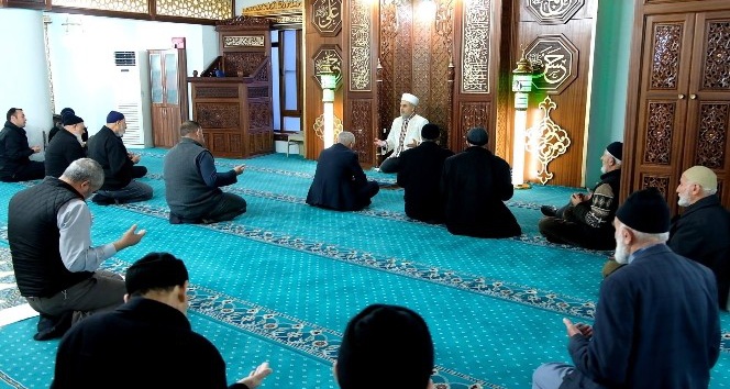 Aydınlıkevler Camisinde Sabah namazı programı