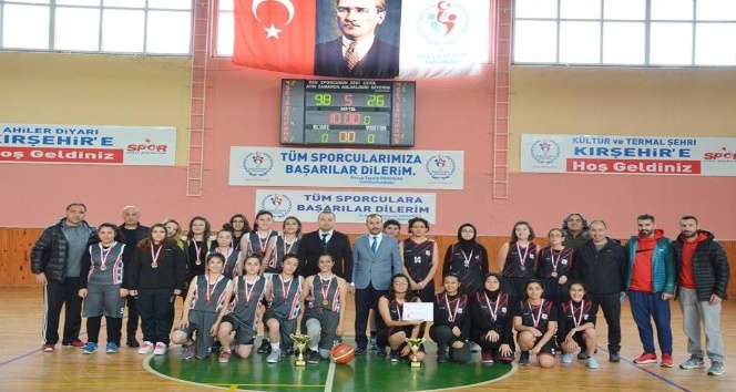 Gençler, A Basketbol karşılaşmaları sona erdi