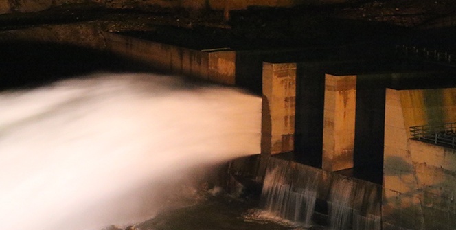 Kapağı kırılan barajdan ilk görüntüler
