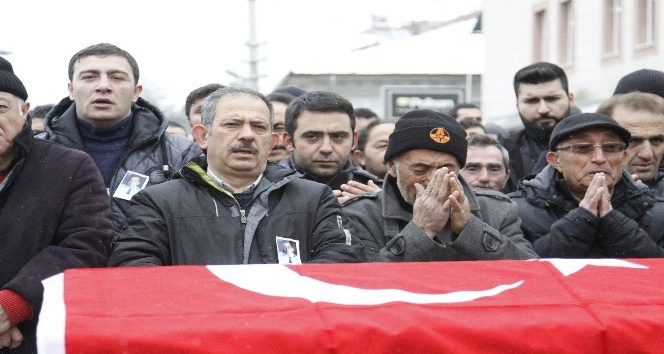 Tren kazasında hayatını kaybeden makinist Çankırı’da toprağa verildi