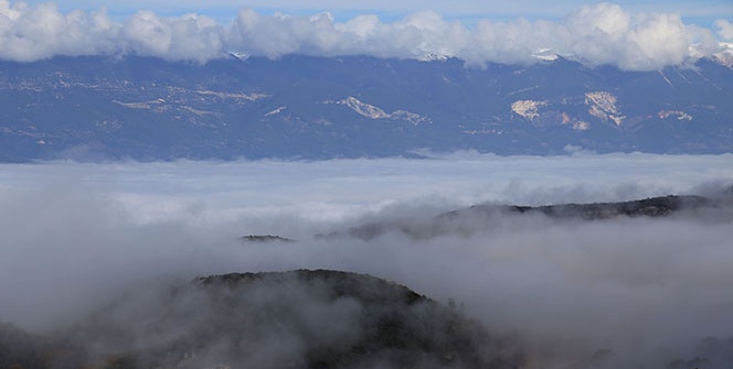 Bulutların altında masalsı hayat