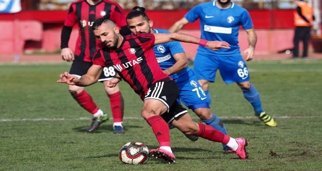 TFF 2. Lig: UTAŞ Uşakspor: 0 - Sarıyer: 1