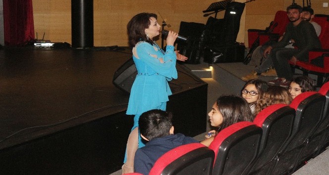 Tataristanlı ünlü opera sanatçı Gimatdinova: “Türkiye’ye aşık oldum”