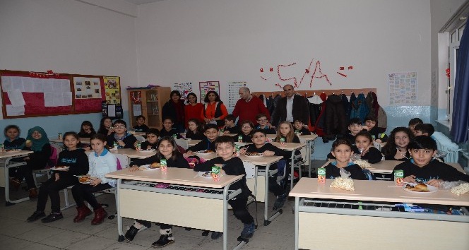 Altıeylül Ortaoku’nda Yerli Malı Haftası kutlandı