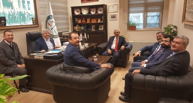 Ceza İşleri Genel Müdürü Sakarya’dan baroya ziyaret