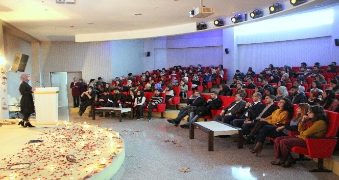 “Kendi Gök Kubbemiz” şiir dinletisi