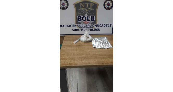 Bolu’da 92 gram eroinle yakalanan 3 zanlı serbest bırakıldı