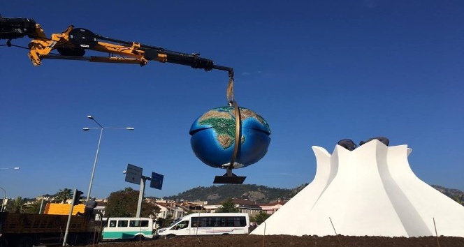 İnci Heykeli artık daha da parlak