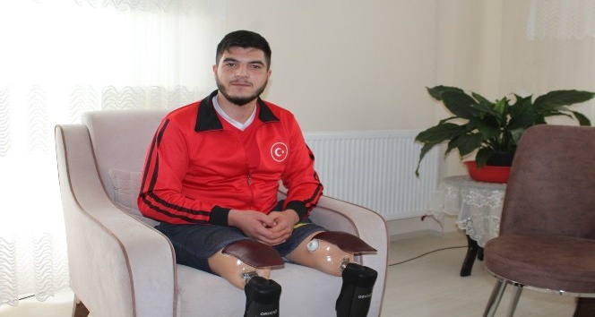 Afrin gazisi protezlerine kavuştu