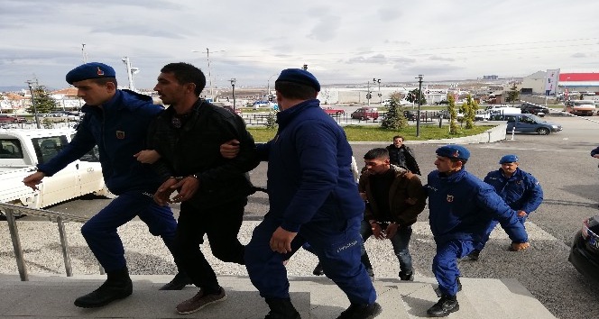 Karaman’da boru hırsızlığına 4 tutuklama