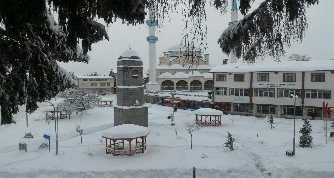 Başçiftlik’te kar yağışı