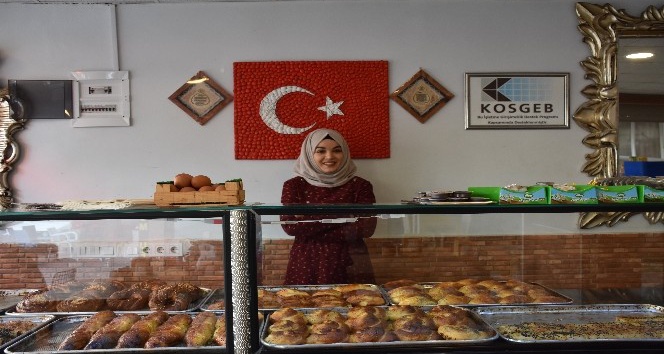 Üniversiteden mezun oldu simitçi dükkanı açtı