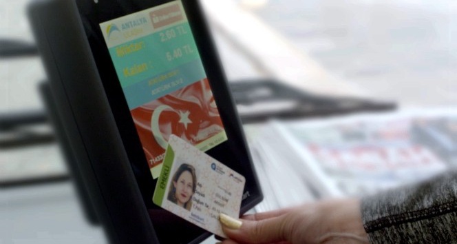 Antalya’da emekli ve eşlerine indirimli toplu ulaşım