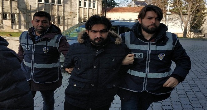 Yasa dışı muayenehane açıp kürtaj yapan yabancı uyruklu doktor adliyeye sevk edildi