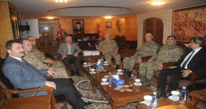 Kara Kuvvetleri Komutanı Orgeneral Dündar Mardin’de