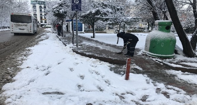 Keşan beyaza büründü