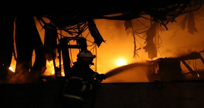 Düzce İtfaiyesi geçen yıl 440 yangına müdahale etti