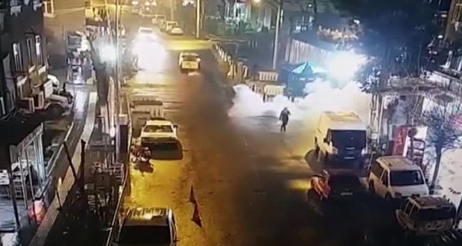 Diyarbakır’da Emniyet Müdürlüğüne yapılan EYP’li saldırı kamerada
