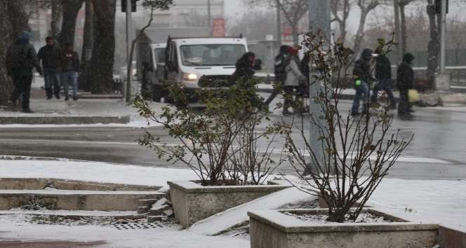 Meteoroloji uyardı, kar Balkanlar’dan giriş yaptı