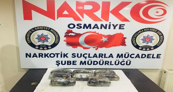 Osmaniye’de yolcu otobüsünde 10 kilo uyuşturucu ele geçirildi