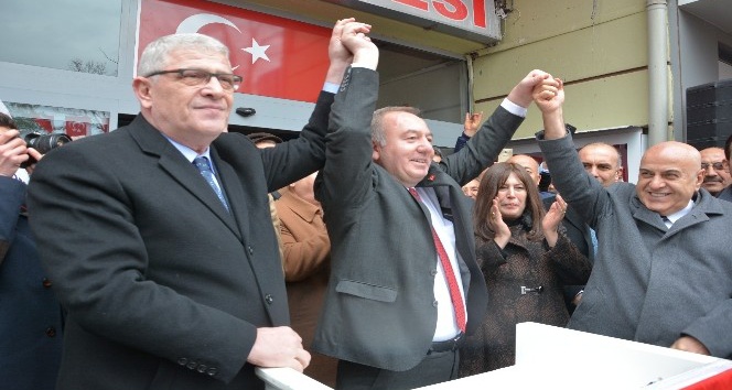 Sungurlu Belediye Başkanı Şahiner, İYİ Parti’den aday oldu