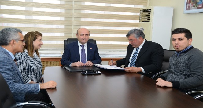 Kırşehir Belediyesi, Mimarlar Odası ile dayanışma işbirliği protokolü imzaladı
