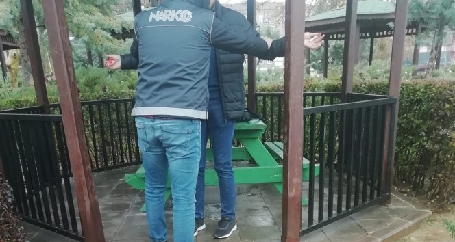 Kırıkkale’de narkotik polisinden ’sokak denetimi’