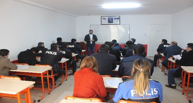 Kilis’te polisler Arapça öğreniyor