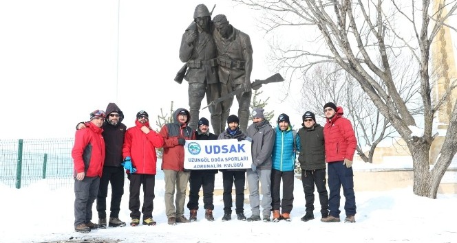 Trabzonlu Dağcılar Sarıkamış Şehitleri için tırmandı