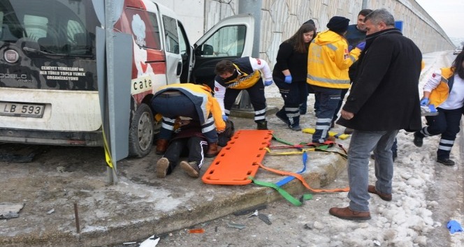 Biga’da trafik kazası: 1 yaralı