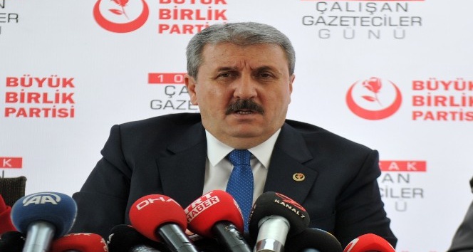 BBP Genel Başkanı Destici: “Bir seçim işbirliği gerçekleşecekse burada BBP’nin de kendi adıyla, amblemiyle seçime katılacağı yerler olmalıdır"