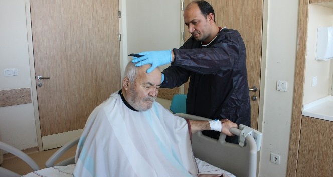 Karaman Devlet Hastanesinde ücretsiz tıraş hizmeti