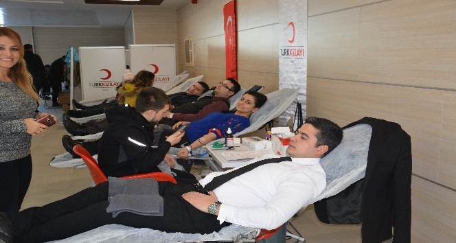 Adalet çalışanlarından kan bağışı