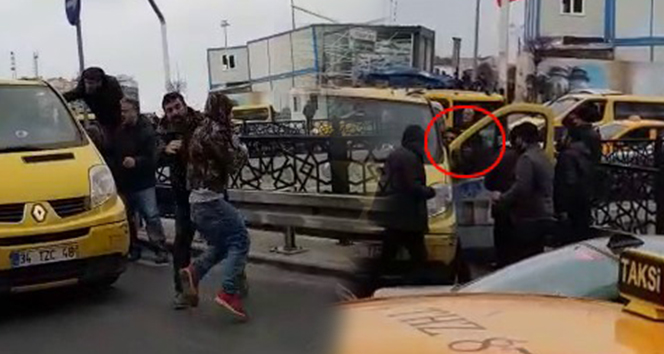 Taksim Meydanı&#039;nda dolmuşçuların korna kavgası kamerada