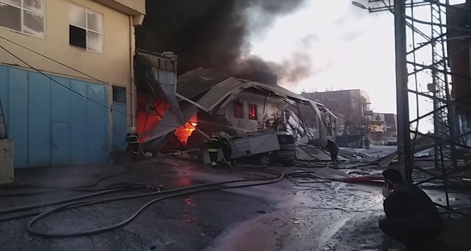 Gaziantep sanayi sitesinde büyük yangın