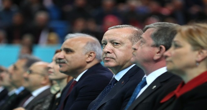 Cumhurbaşkanı Erdoğan, AK Parti Trabzon ilçe belediye başkan adaylarını açıkladı
