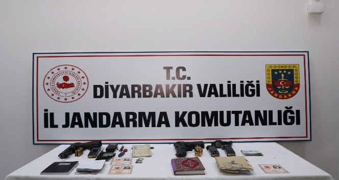 Diyarbakır’da 2 terörist etkisiz hale getirildi